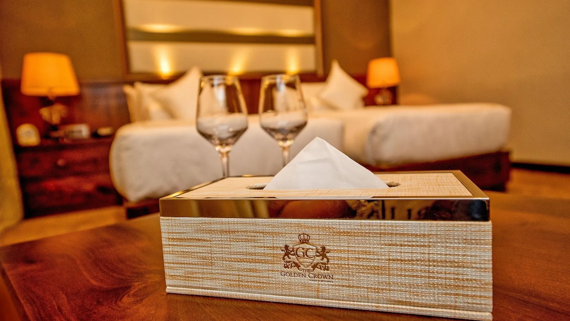 The Golden Crown Hotel Kandy
